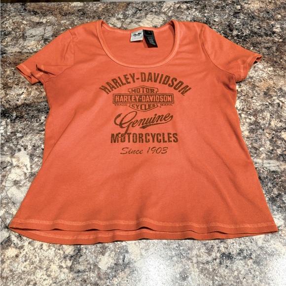 Harley-Davidson Tops - Women’s Harley-Davidson shirt